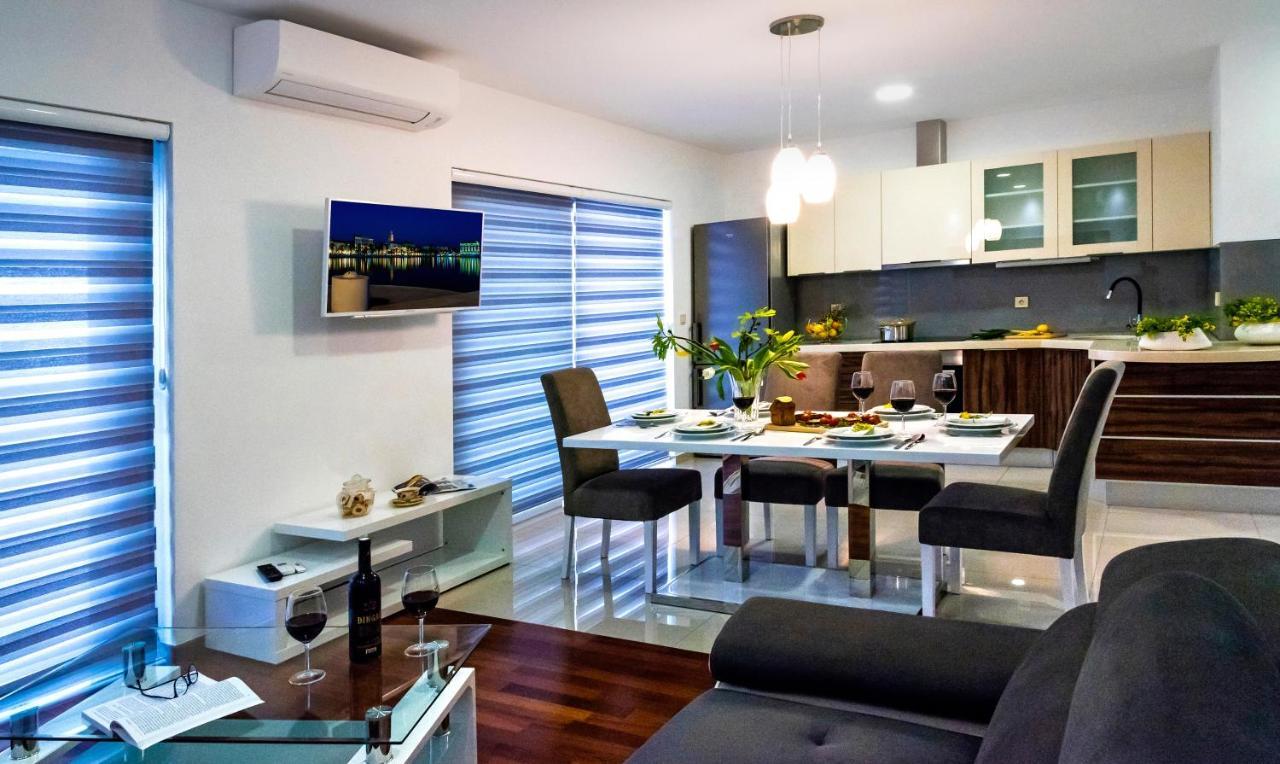 Adria Croatica Apartman Lokva Rogoznica Kültér fotó