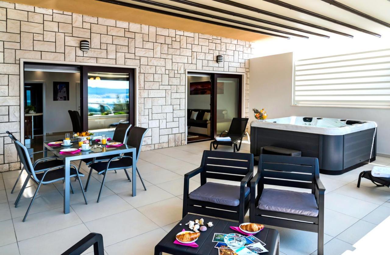 Adria Croatica Apartman Lokva Rogoznica Kültér fotó